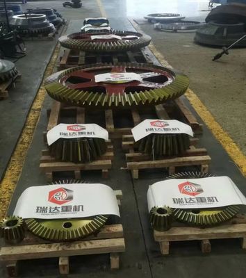 Custom Made Forging Alloy Steel Plain Bevel Gear ISO Certified